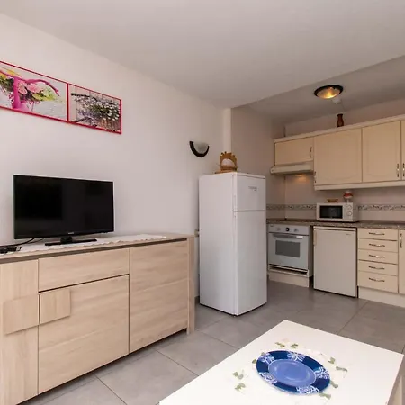 Playa Honda 6 - One Bed With Pool View Apartman *