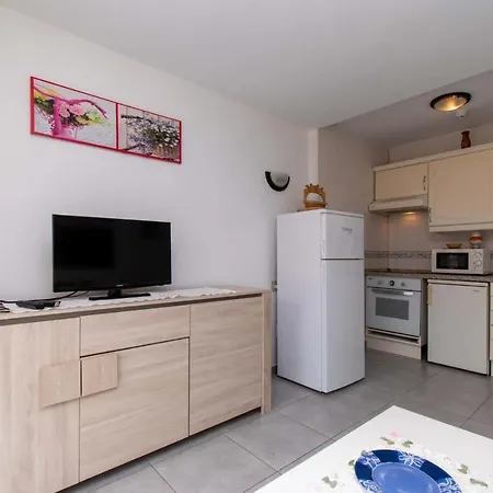 Apartman Playa Honda 6 - One Bed With Pool View *