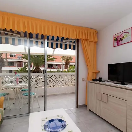 Apartman Playa Honda 6 - One Bed With Pool View