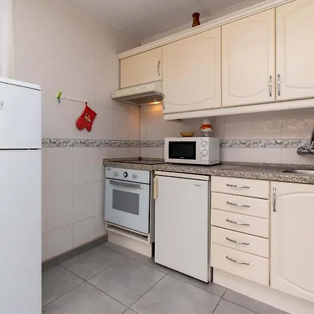Playa Honda 6 - One Bed With Pool View Apartmán