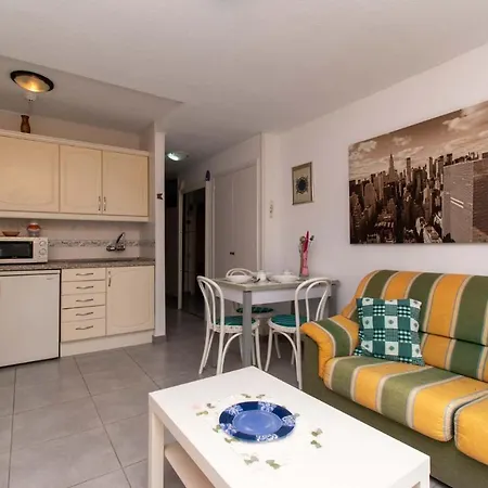 Playa Honda 6 - One Bed With Pool View Apartmán Playa de las Americas (Tenerife)